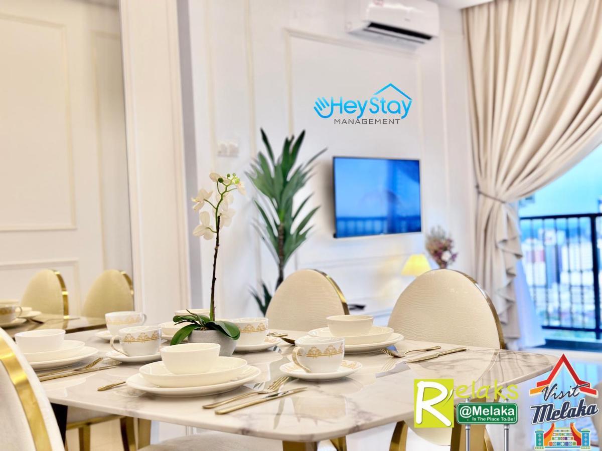 Novo 8 Residence Bachang By Heystay Management Kampong Tambak Exterior foto